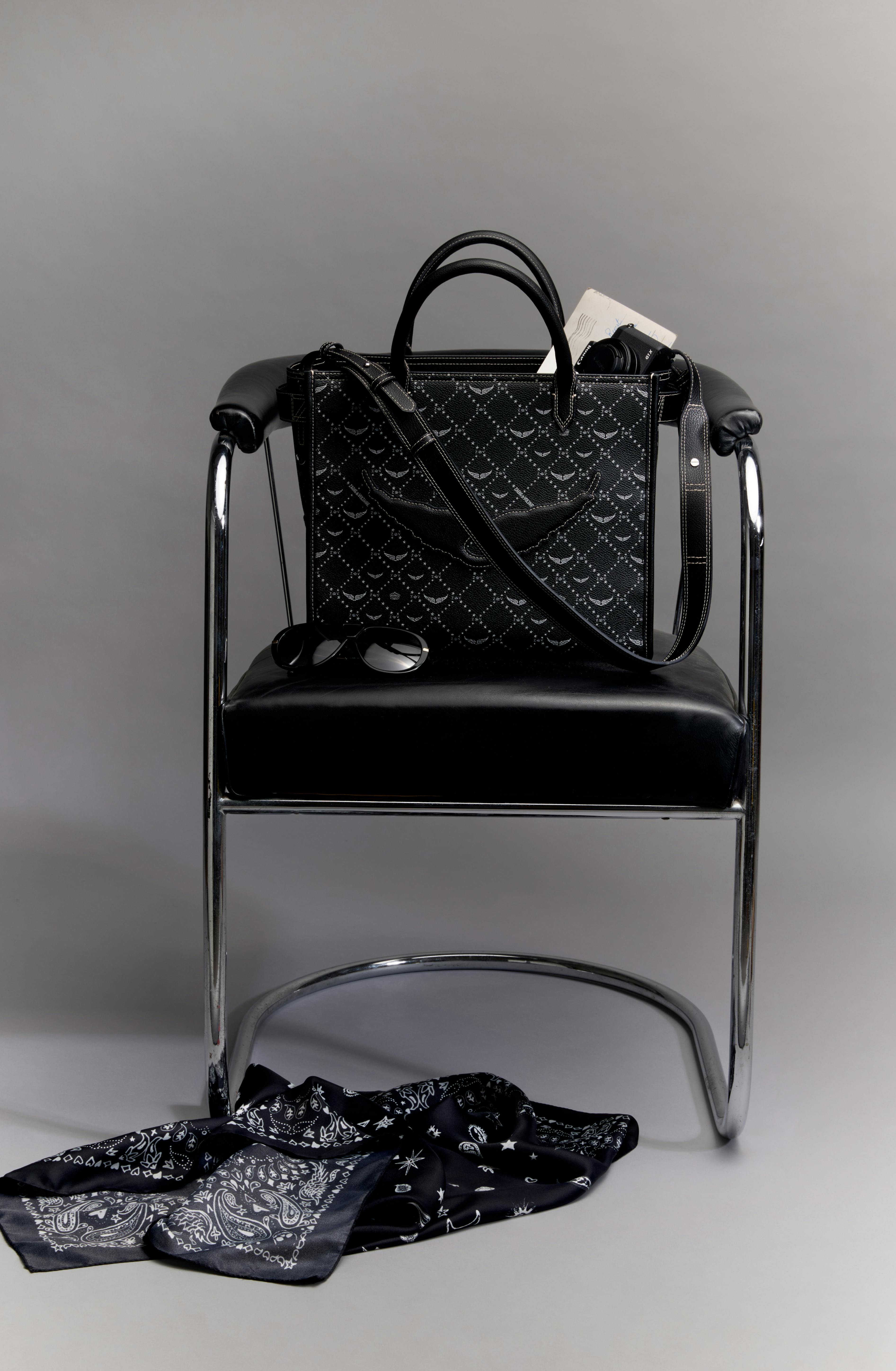 IMG-BAGS_BY LINE_ANGEL TOTE-3